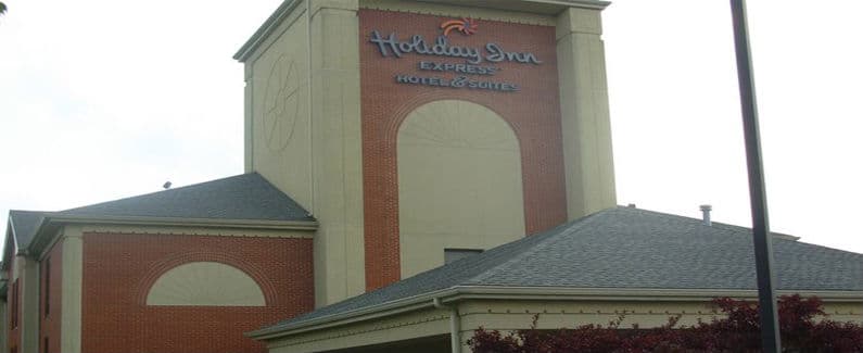 Affordable power washing Cincinnati, Choosing A Good Commercial Power Washing In Cincinnati, Pressure washing milford near me